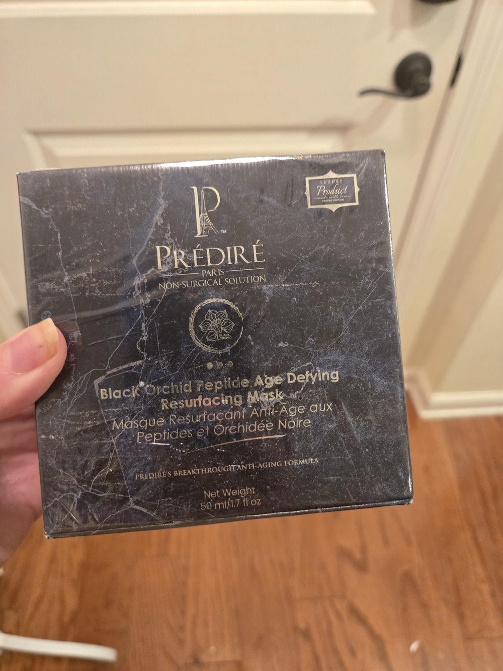 Prédiré Black Orchid Peptide Age-Defying Resurfacing Mask — Black